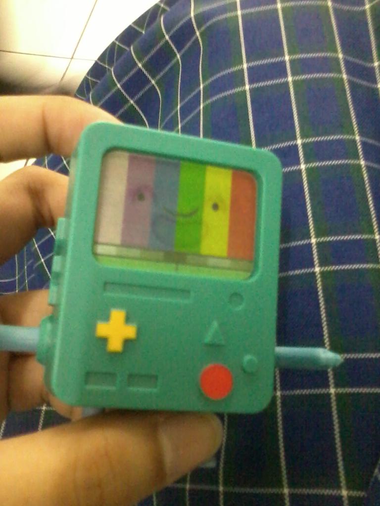 jiminty_'s tweet photo. So BMO is a MERIDIAN too now, right? #AliensTogether http://t.co/oEDu2OU0U7