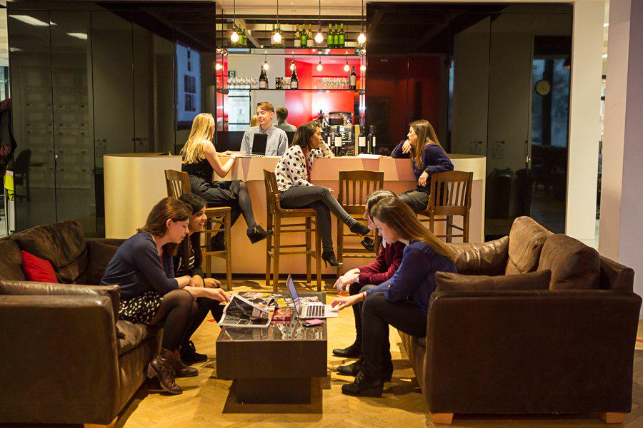 richardbranson's tweet photo. Why you should take care of your employees wellbeing http://t.co/WHAk2fQ7Vb @virginpulse http://t.co/Le75dEIMCK