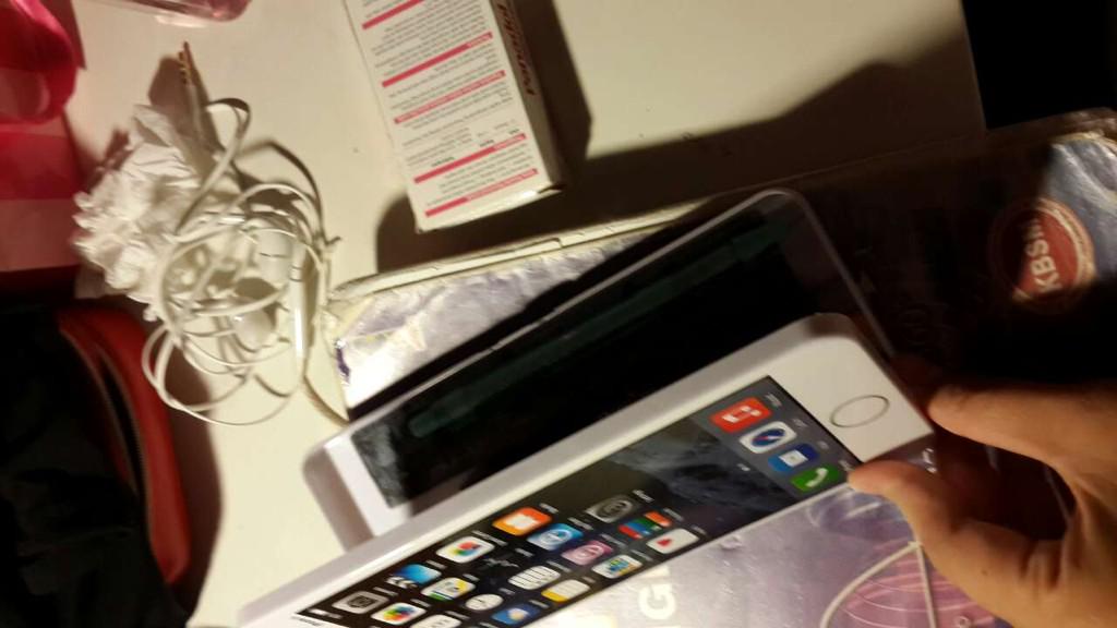 SG_Teens's tweet photo. Finally got an iPhone 6 plus for myself after so long!! http://t.co/BbVM80xF0f