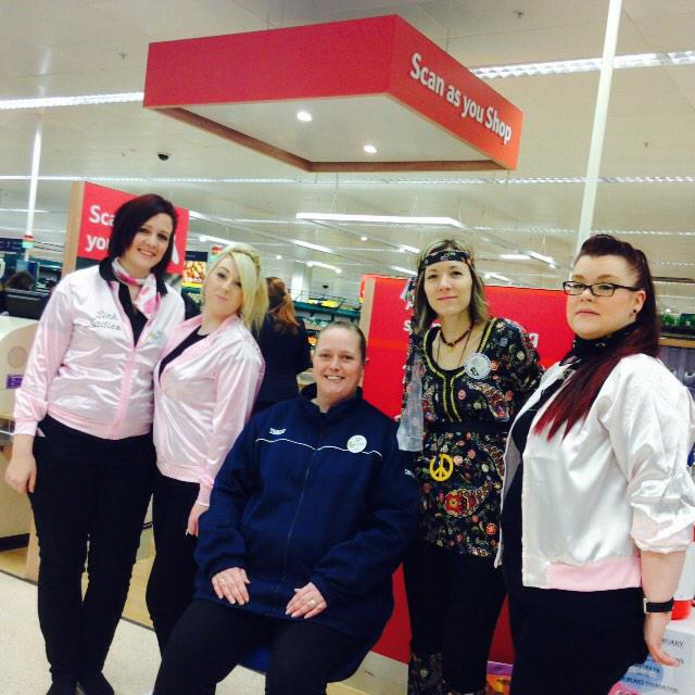 Supporting our charity- cake sale! @DUKTescoSE <a href="/store2041/">Tesco Aylesbury 2</a> <a href="/GP22Community/">EXGP22COMMUNITY</a> @AndySanderson01 @AmyJenner5