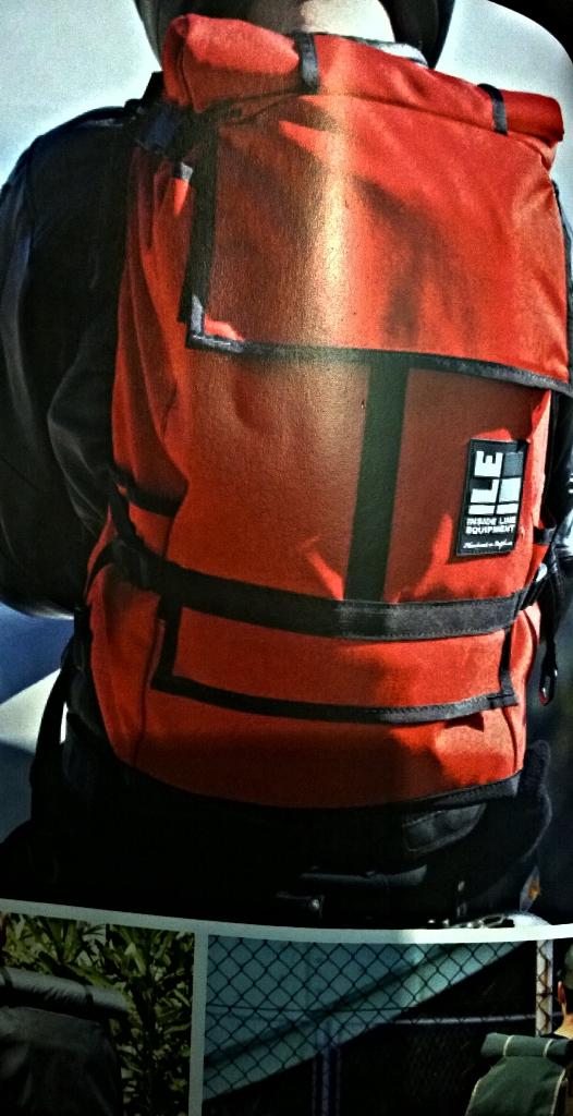 InTheStandMTB's tweet photo. We discuss ILE bags imported by @vamperformance . @Beanriding was super impressed #thebikeplace http://t.co/hF7oaBcqIA