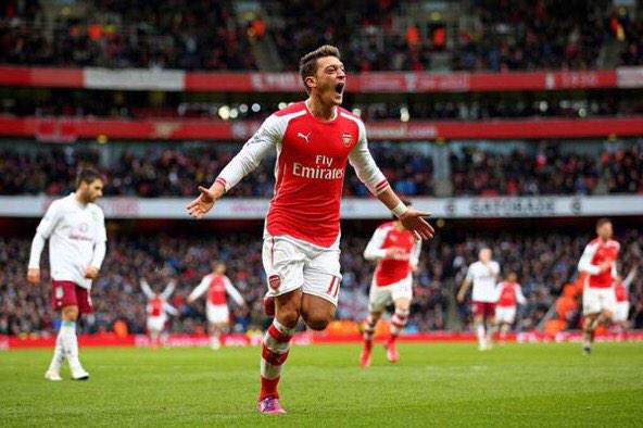 FutballTweets's tweet photo. Ozil since returning from injury: 

3 goals,
1 assist! http://t.co/Myg70QPA4M