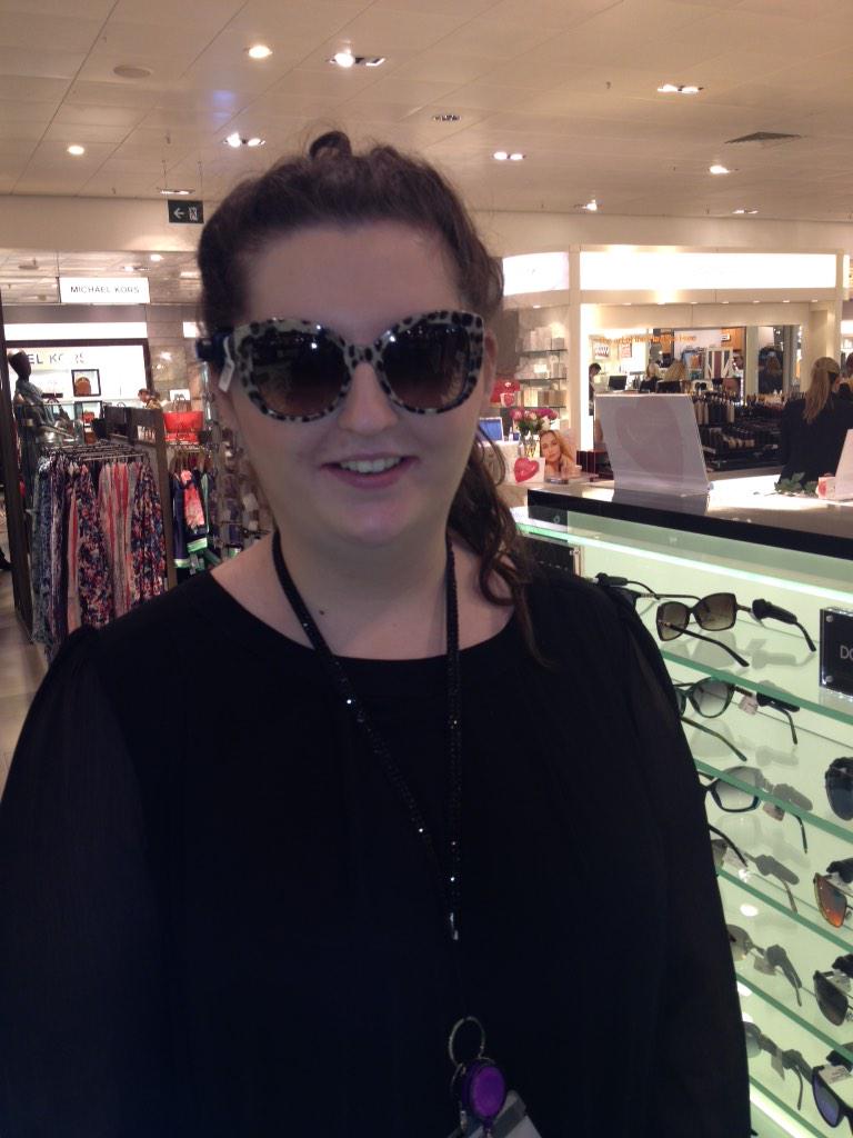 magdabrown2011's tweet photo. Welcome to our new girls Sam and Anna @Sunglassesgirls @dempsey_keeley @SGHJDunaway @LUXDOIT2014 #LetsGo2015 #runway http://t.co/5o7NMKrcXW