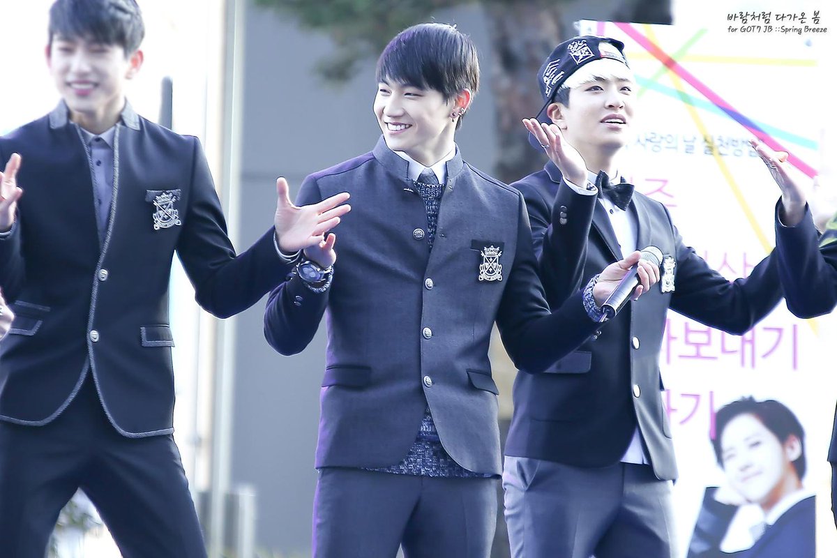springbreeze16's tweet photo. 150127 스마트 가족사랑의 날 캠페인 UPDATE♥ ☞http://t.co/BgZZMB9GNY http://t.co/c0d1dfu2jr
