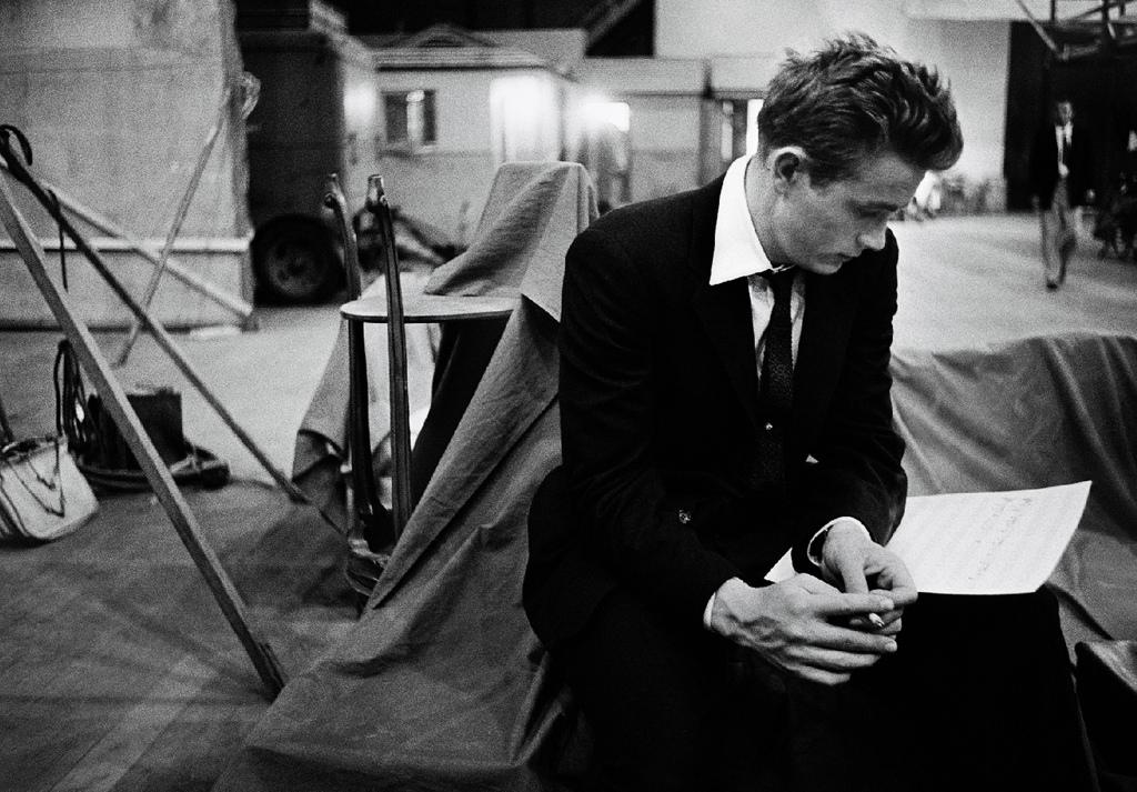 Happy early birthday, James Dean! On the Warner Bros set of Rebel Without a Cause, 1955. Photo by Bob Willoughby 