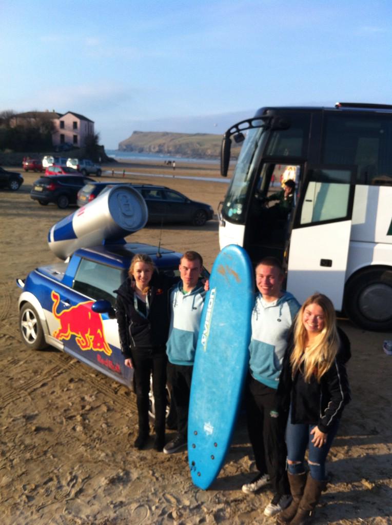 ExeterUniSurf's tweet image. Fun day down at Polzy! Cheers to the red bull gals for continuing our surf buzz @SouthWiiings #redbull #surfsaturday