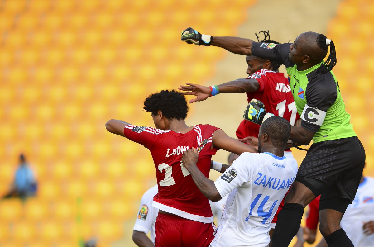 CAF_Online's tweet photo. Pictures of the game #CODEQG #AFCON2015 http://t.co/uKClOquCB9