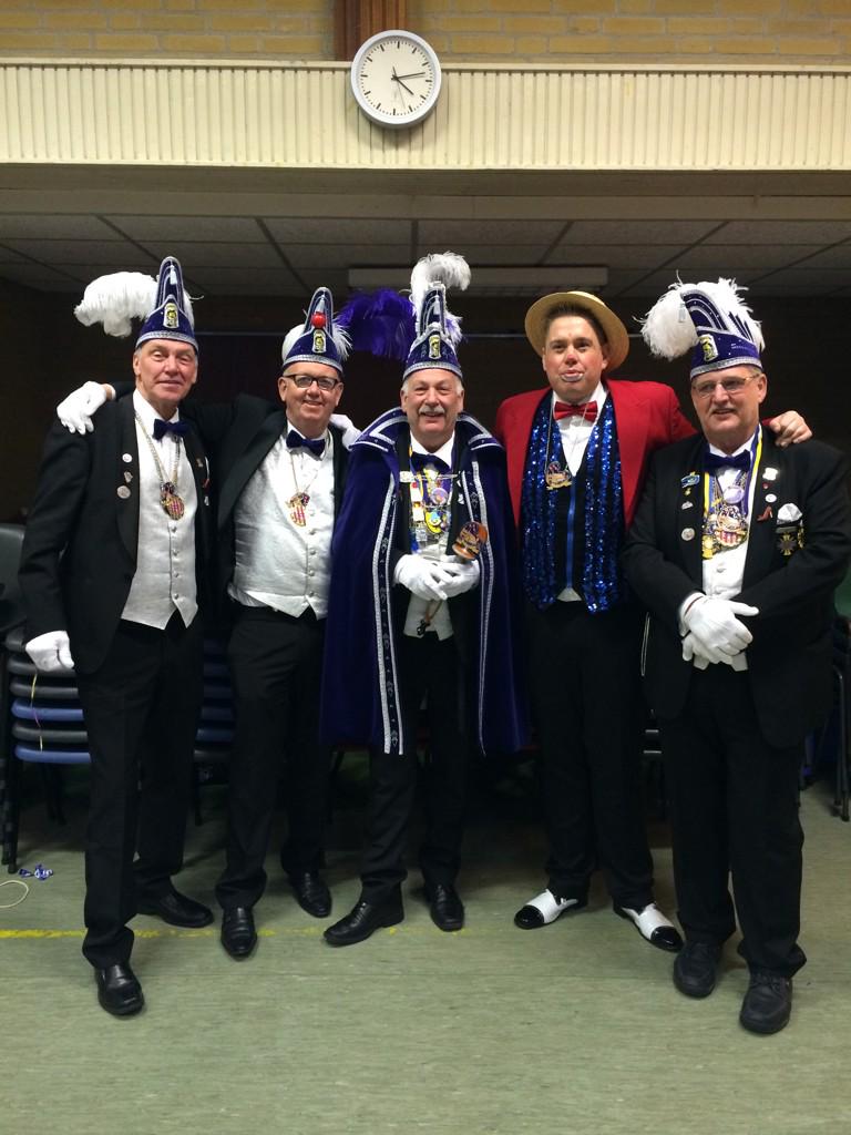 Alaaf! <a href="/Oeletoeters11/">Oeletoeters</a> kindercarnaval! Feest !!! Ik wens ze een zot carnaval!!! #sneek <a href="/Sneekpromotion/">Sneek, watersportstad van Friesland: Sneek = Meer</a> <a href="/SneekLive/">SneekLive.nl</a>