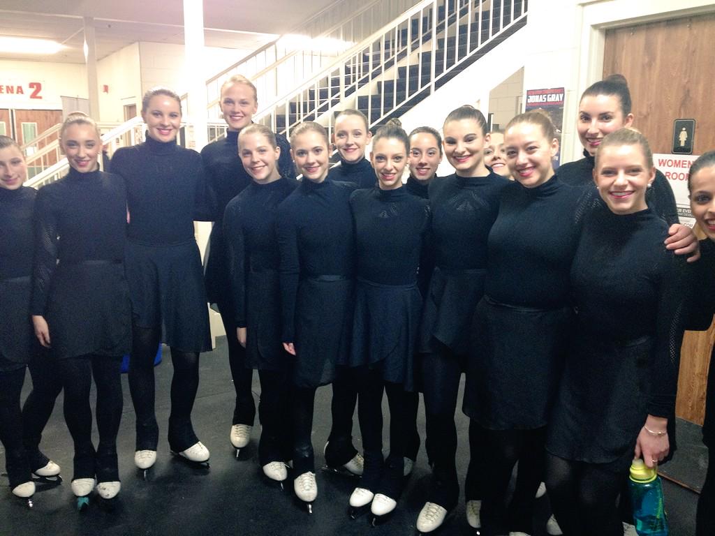 Gorgeous @deJardimBody Practice Wear <a href="/unhsynchro/">UNH Synchro Skating</a>. <a href="/NewEnglandCC/">NewEnglandCC</a> #Collegiate