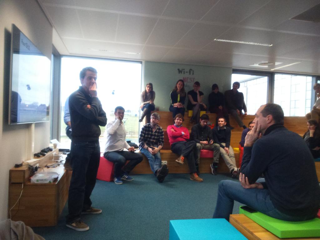 InsectBreak's tweet photo. End of the week ! Les Elevator Pitch! :-) @InsectBreak @benoit_lips @NEST_up @CreaSpark http://t.co/oUfw6nmYXv