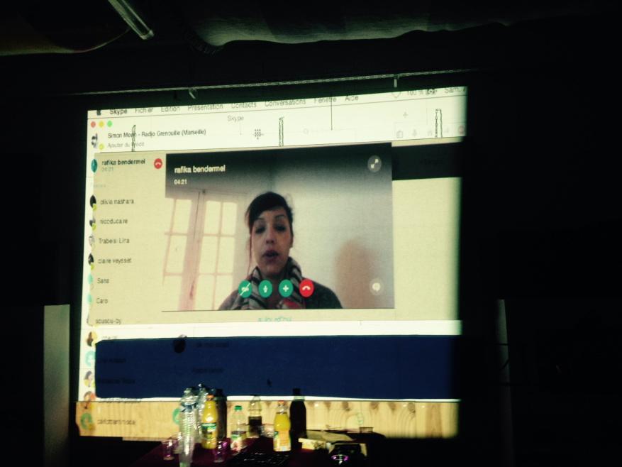 mariannecrew's tweet photo. Lancement du projet JJEM @radiogrenouille, première réunion du groupe de jeunes journaliste, Skype avec @tunisiebb http://t.co/NyLUMUWSwA