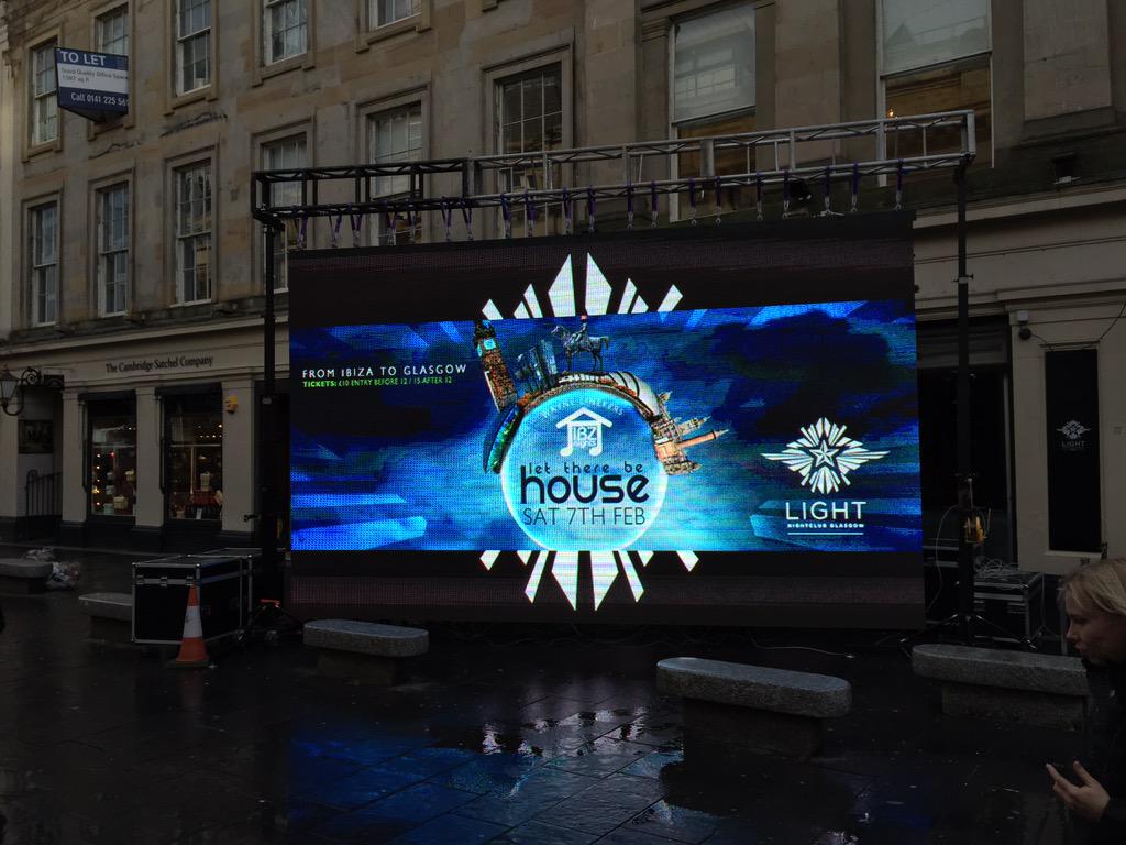 ConlonMartin's tweet image. Everything ready to go @LightGlasgow roll on 10pm. @waynelineker and the crew are going to help throw a massive party