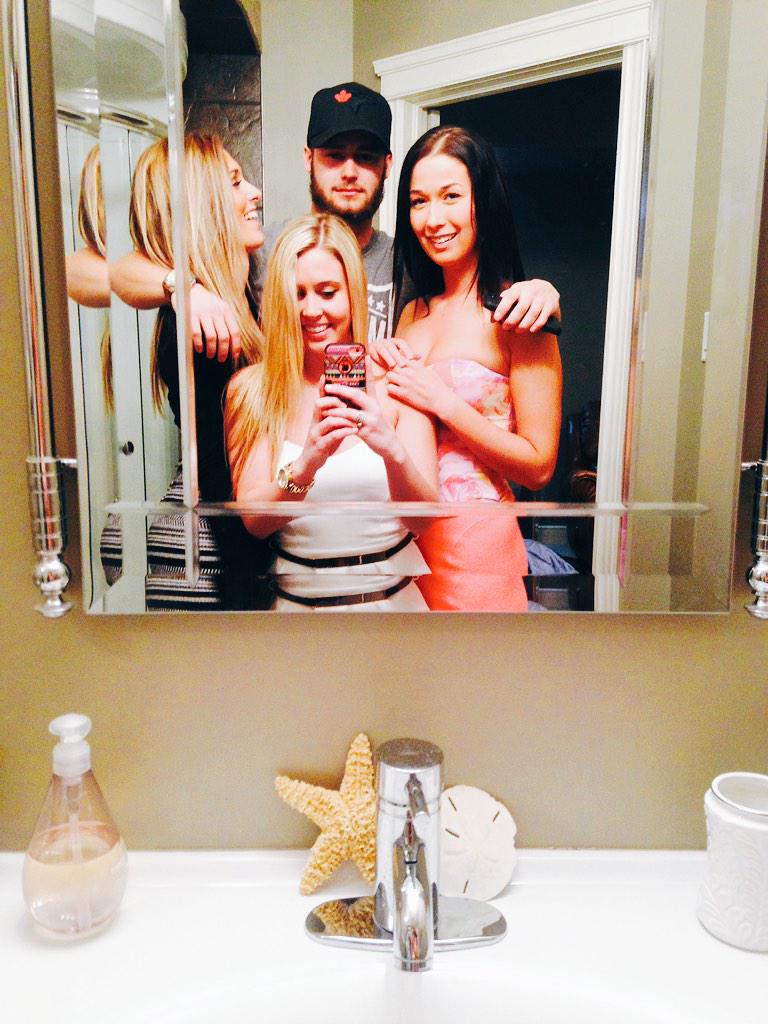 theOGPeachy's tweet image. 3 of my favourites #midgetproblems