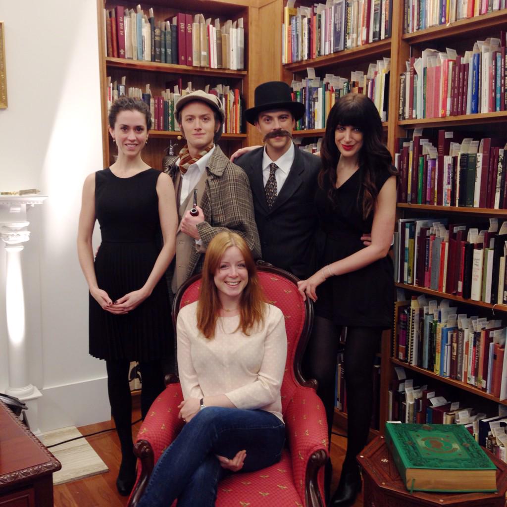 snotforprofit's tweet photo. Just hanging out with great figures from literary history at #BLB2015 ! β€οΈ http://t.co/ozeKfVJ655