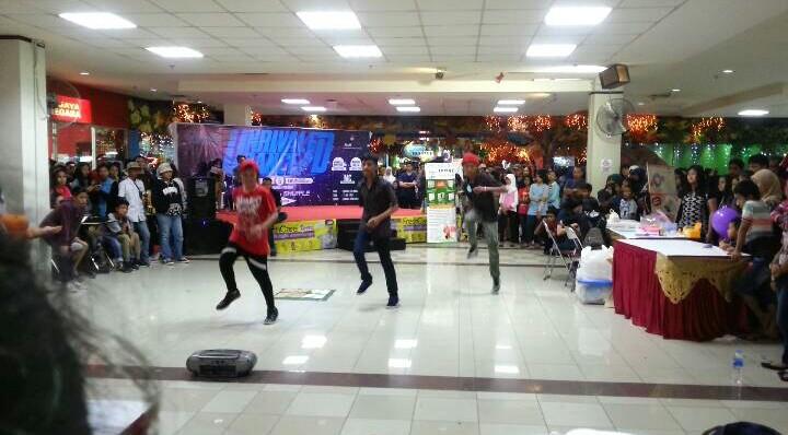 MonstersUniversity tweet media