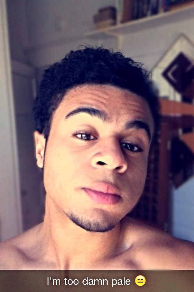 KobieAllen's tweet photo. Hey everyone go follow me on Instagram! @kobieallen 🌴🌊✌️ http://t.co/xJPwf0HMOB