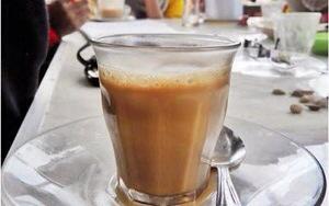 Menyurup Secangkir Sanger, Minuman Khas Aceh. lintas.me/lifestyle/othe…