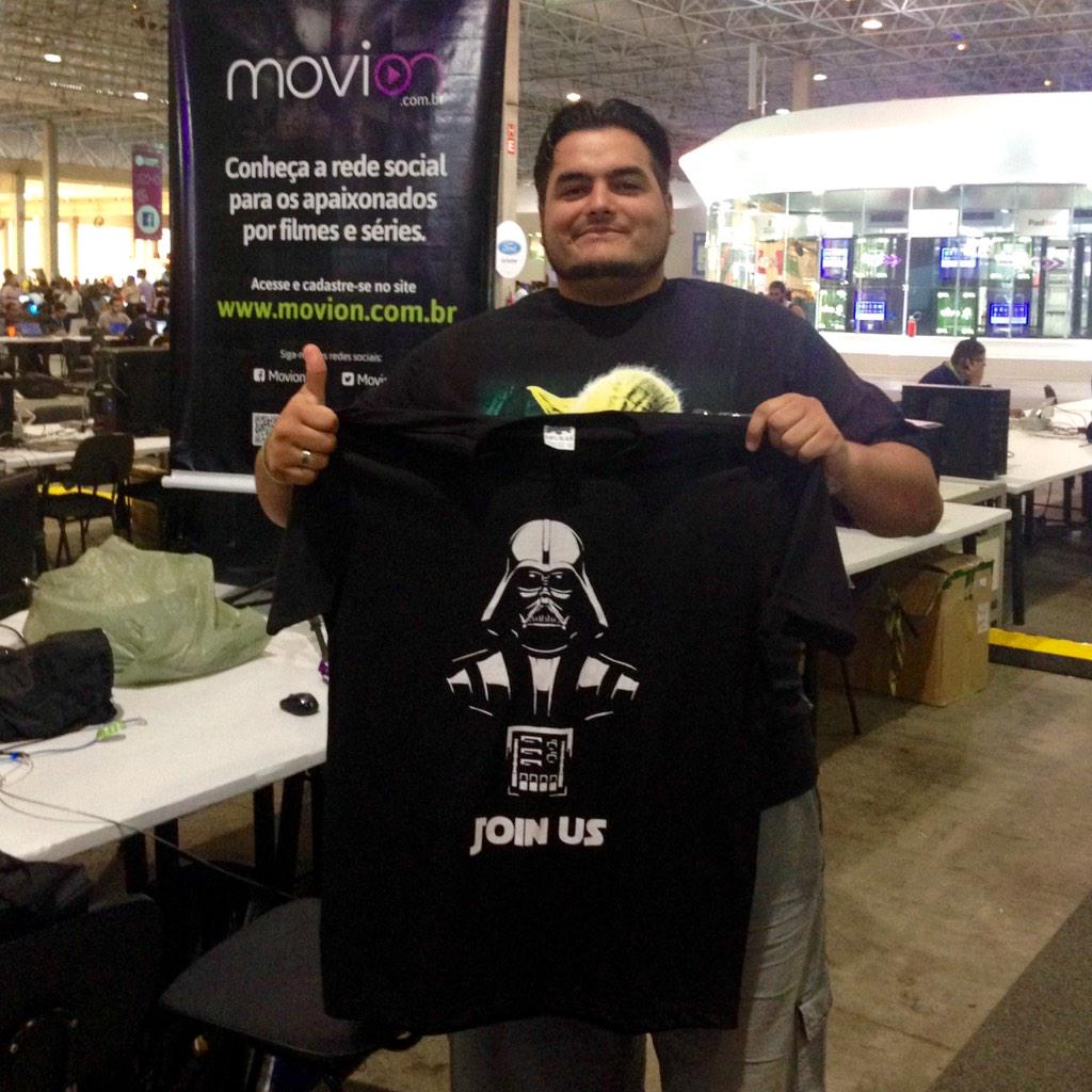 movionbr's tweet photo. Valeu, Kaio, pela participação na nossa ação valendo camiseta na #cpbr8. http://t.co/drSeRcTFb5