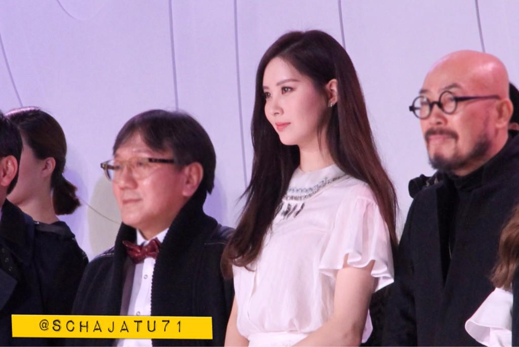 [PIC][29-01-2015]TaeTiSeo xuất hiện tại Lễ mở màn "Fashion Kode 2015 FW" với tư cách là Đại sứ vào trưa nay - Page 4 B9QXEasCQAA4LA3