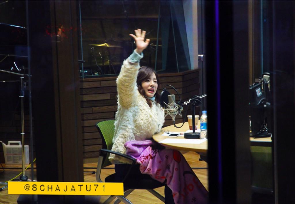 [OTHER][06-02-2015]Hình ảnh mới nhất từ DJ Sunny tại Radio MBC FM4U - "FM Date" B9QXioSCIAAeW9C