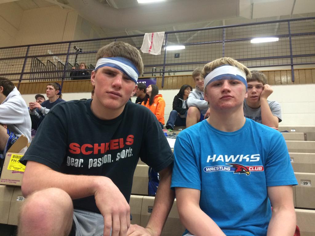 b_lasalle's tweet photo. #roadtostate #Rough1stRound #blackeyes #BluePonyWrestling @ParkerFilius @StokesJase @EspnHavre http://t.co/WDhsnSPmKD