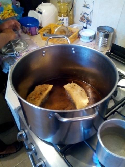 23Toscano's tweet photo. Unas ricas quesadillas de hongos con queso para desayunar http://t.co/JvKMqpxKnp