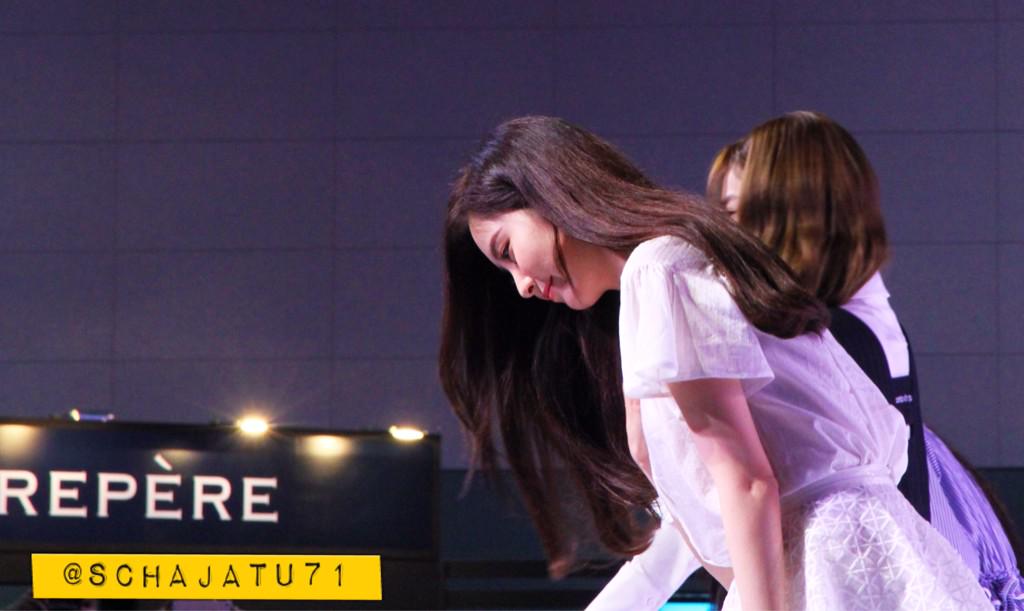 [PIC][29-01-2015]TaeTiSeo xuất hiện tại Lễ mở màn "Fashion Kode 2015 FW" với tư cách là Đại sứ vào trưa nay - Page 4 B9QiDx9CcAAm-xH