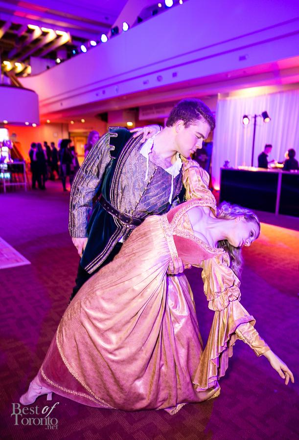 BestOfTorontoTV's tweet photo. In Photos: The Book Lover's Ball 2015 http://t.co/4i4pRFt8bk #BLB2015 http://t.co/aT3Z5GMJWM