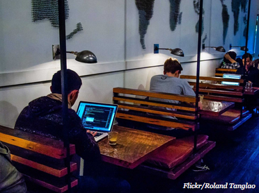 Smarterer's tweet image. 6 tech skills you need to stay relevant according to @skonnard buff.ly/1EAokyn