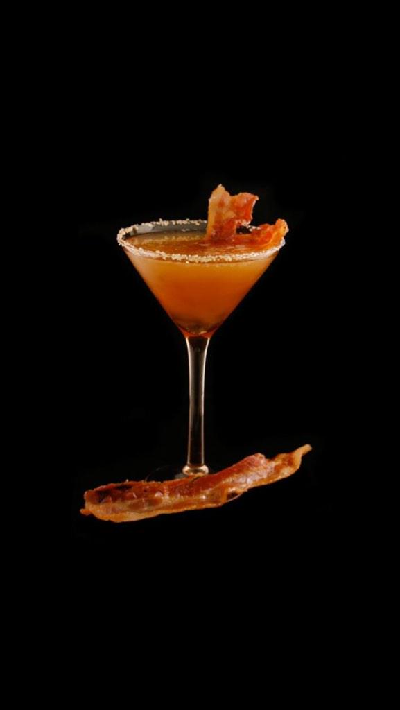 phillyhhl's tweet image. Saturday morning when your craving #breakfast and something to cure the #hangover. Try a Bacontini #phillyhhl #bacon