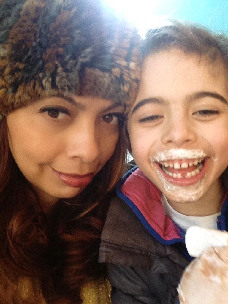 Yesenia212's tweet image. My messy #toothlesswonder