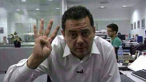 -Hola¿Cuantos os han caido hoy <a href="/As_TomasRoncero/">Tomás Roncero</a> ?