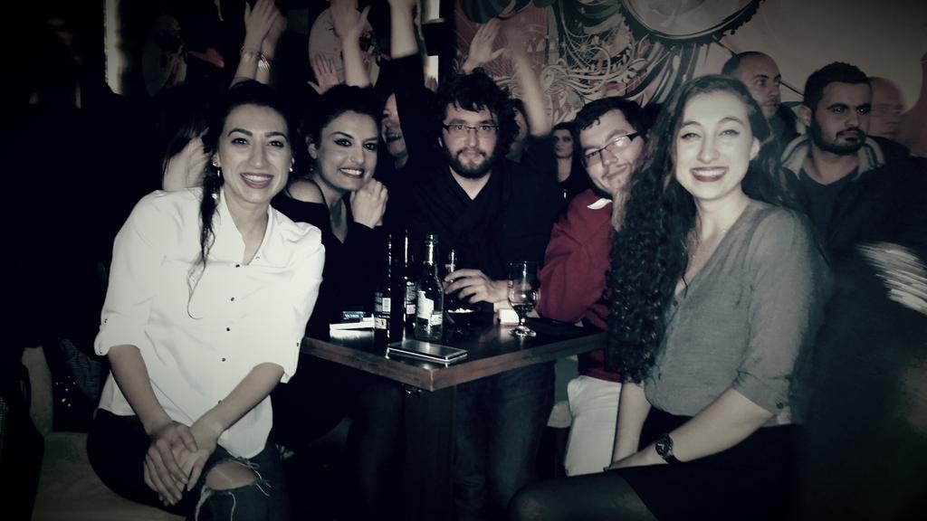 tubabulduk2's tweet photo. Edirne 'den geldim :) ilk durak yerim burası oldu :) Harikasın Adaaaaaa :) #bar19ada http://t.co/sZv8ZjDORa