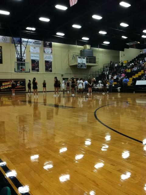 JoeRyanHill's tweet photo. @CCHSPackers Colquitt vs Coffee Girls Varsity Basketball. Let's get this game started. http://t.co/ltNd38aaqM