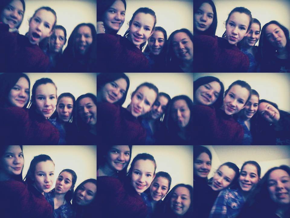 NTodoranovic's tweet photo. #najdraže #bff #Lazarela #Kristijana #Gorana #volim_vas ♥
@SLazarela http://t.co/t7pbiDs3z4