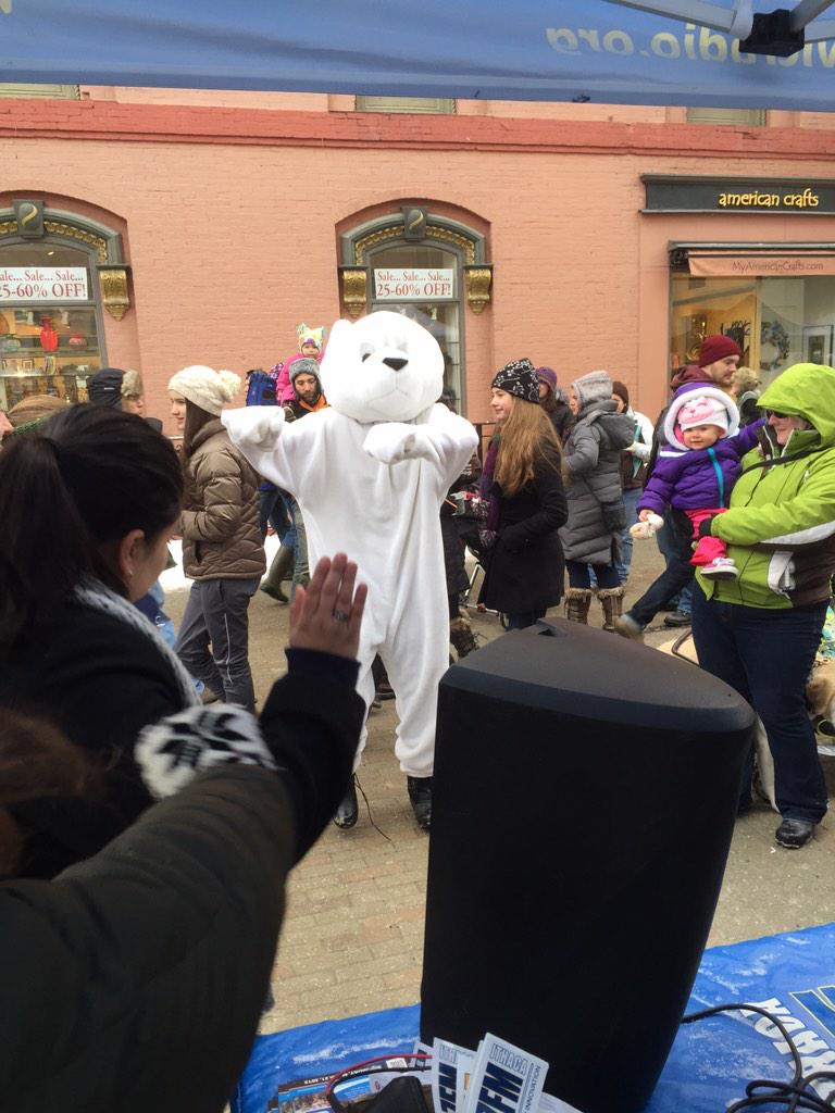 BadDadHumor's tweet image. This guy is chill. #chilifest