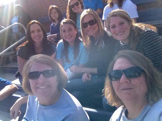deanna_marie15's tweet photo. A little softball with Daddy's old team. #BeautifulDay #ChipolaSoftball http://t.co/i6TAwFPCpO