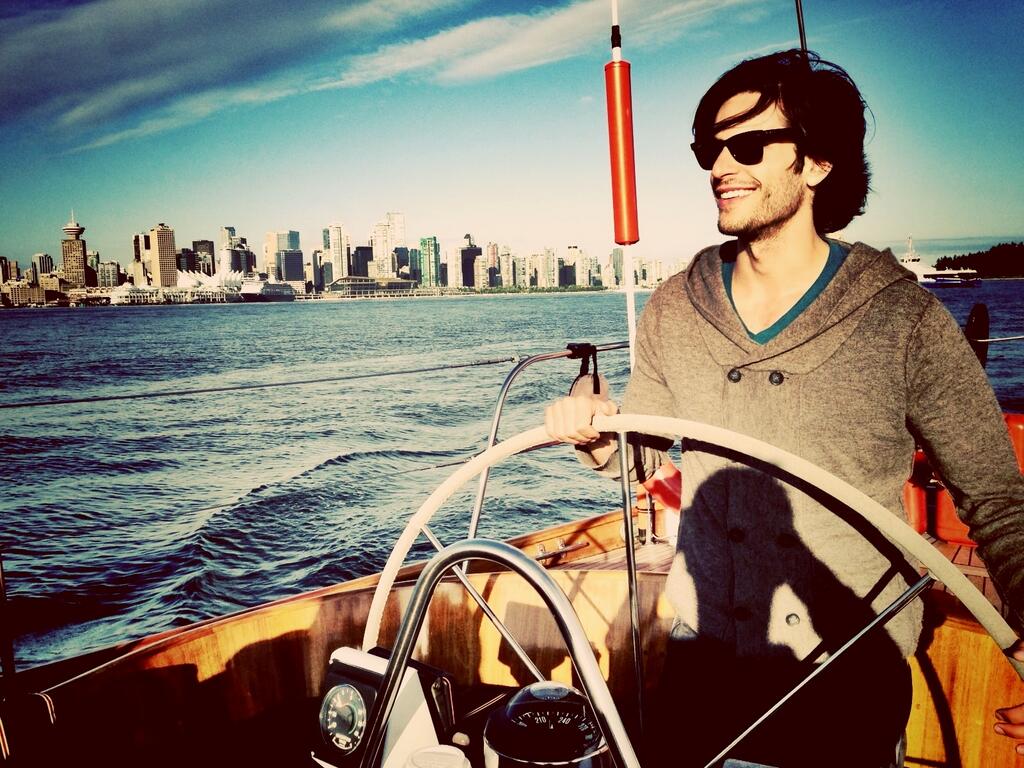 DanieldiTomass0's tweet photo. It'd be fun to go for a boat ride w @danielditomasso  Agree?>Hell Yeah! RT! #WitchesOfEastEnd #RenewWitchesOfEastEnd http://t.co/UQTeGcf5iu