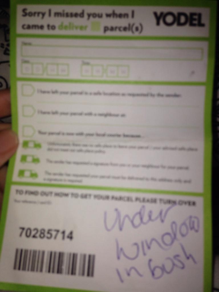 leighaaann's tweet photo. Thanks @YodelOnline deffo the safest place to dump it in my front garden #underwindow #inbush http://t.co/TzhSRzHWtM