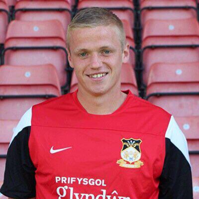 <a href="/FCRhydymwyn/">FC Rhydymwyn</a> fall short to ten man <a href="/HolyheadHotspur/">Holyhead Hotspur FC 🐝</a> 3-0.Brilliant debut tho for on loan <a href="/Wrexham_AFC/">Wrexham AFC</a> player @jimbo199