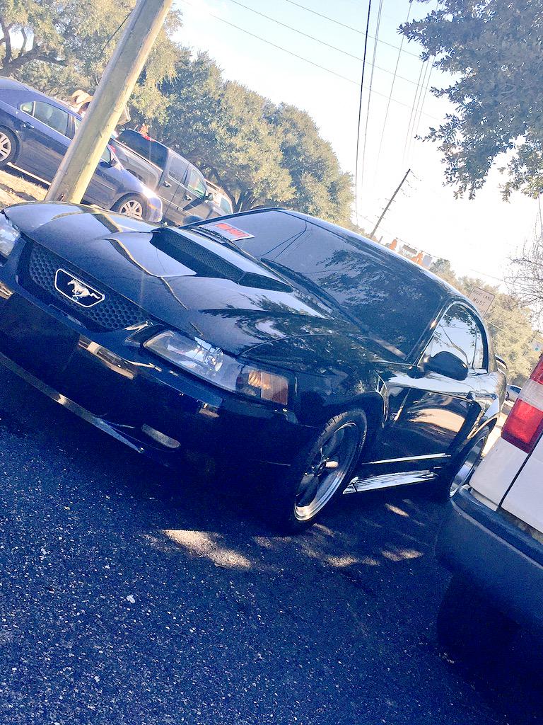 ZayBess_'s tweet photo. Hopefully my grandpa comes through so i can be #TeamStang with my nigga @RecklessCurtis 😍🚙💨 http://t.co/ndD4a4IGkS