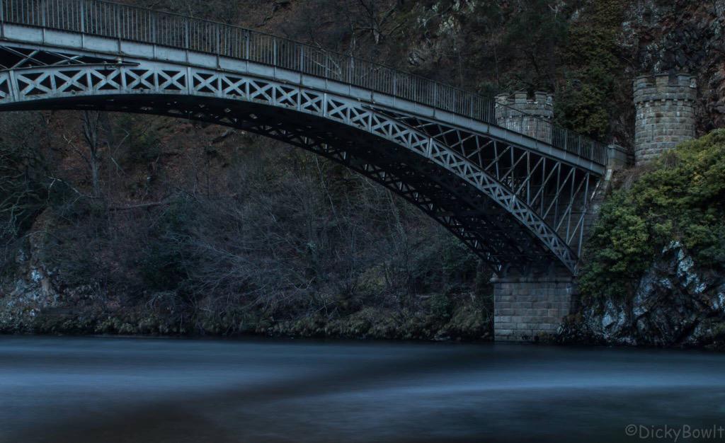 dbowlt's tweet image. Craigellachie bridge under today's low light. #cold @MoraySpeyside @moraychamber #macallan