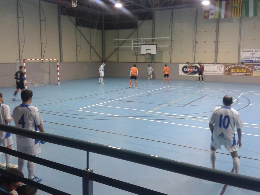 CD_LACELESTINA's tweet photo. Algunas fotos del partido.Podemos dormir tranquilos xq lo dimos todo.Felicitar a @FS_GERINDOTE y sobretodo @ixillo30 http://t.co/KWvrQ5n518