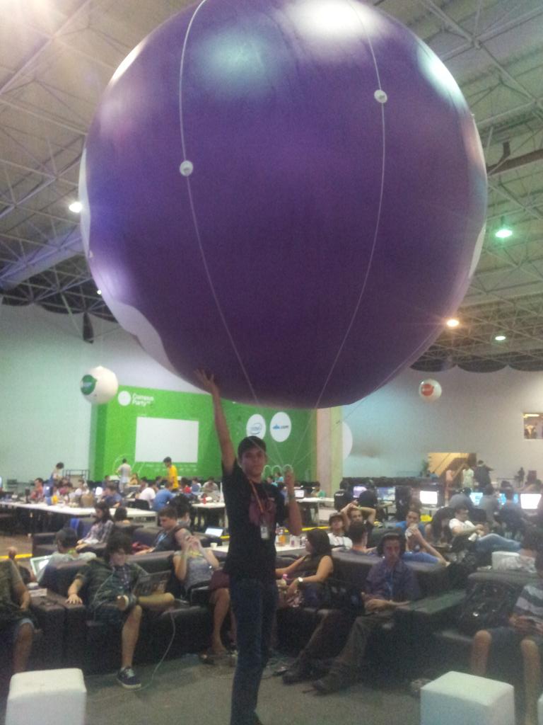 PaniagoT's tweet photo. #bdon #cpbr8 @boteco_do_nerd http://t.co/4Xpm62Y5Zb