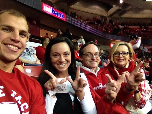 Beth Martin tweet media