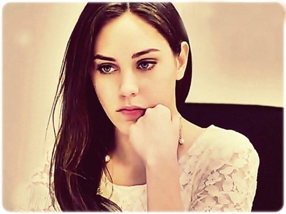 karayel_fan's tweet image. pretty woman :) #öykükarayel #oykukarayel