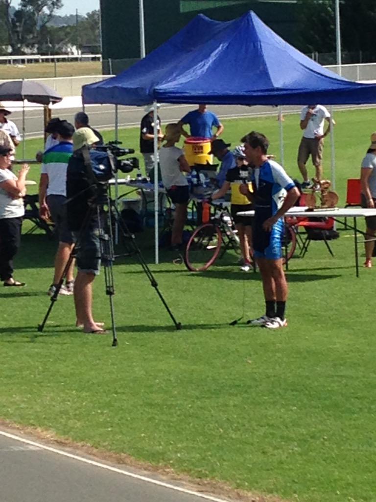 glencarter123's tweet photo. @hobbo007 Hobbo on interview duties after big win in Wagga Golden Wheel! http://t.co/5VKTYhaiRk