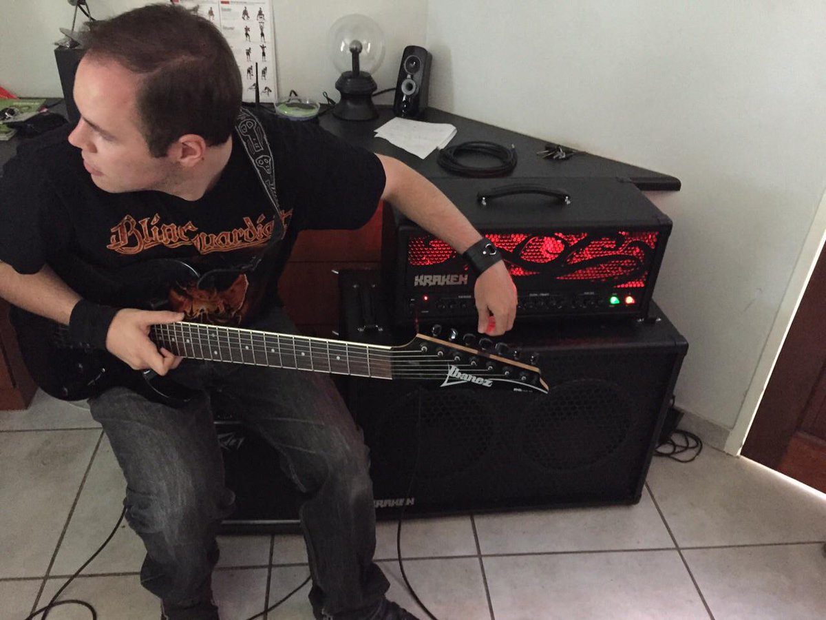ARPCSSA's tweet photo. @KrakenAmps very beast valve amps!! @fretofdoom #metal #amps #guitar http://t.co/ZgdhiovaZR