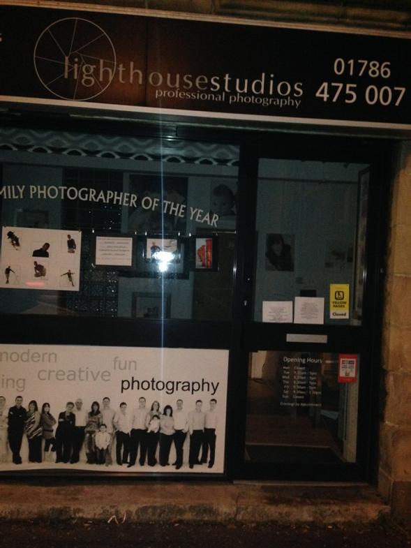 tonyianson's tweet photo. Photographing the photographer. Seppi &amp; Chesca friends for 20yrs. &amp; v good, professional @Chescapreston http://t.co/7hEQY44htM