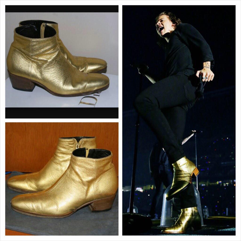 1Dir_Worldwide's tweet photo. 昨日のSydney公演でHarryが履いていたまっ金金の靴😂❤️

Diorのもので約11万円😦😦😦😦 http://t.co/9uYtwOHDLe